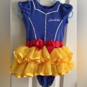 Disney Baby Snow White costume onesie size 9 tutu skirt onesie
